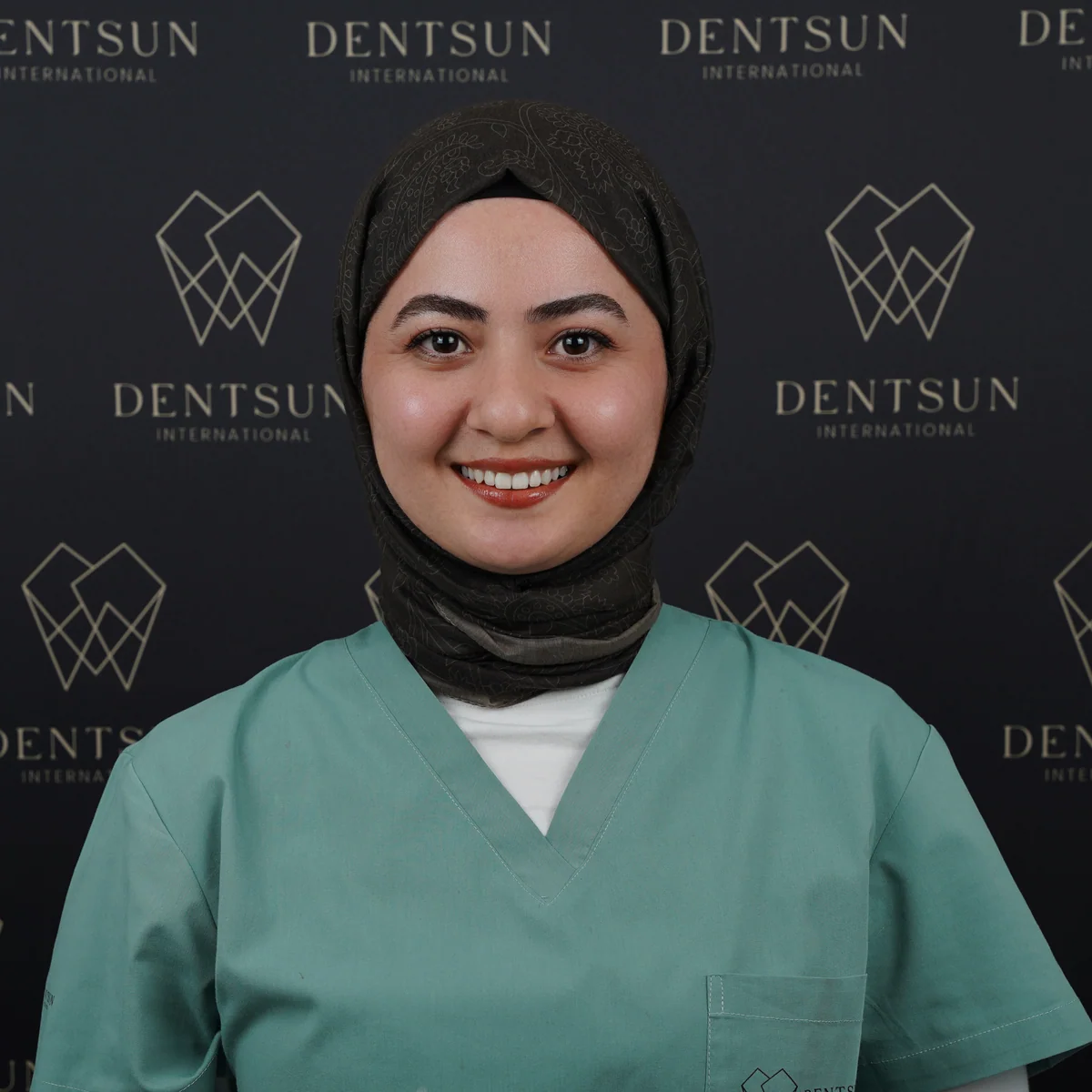 Songül Demir